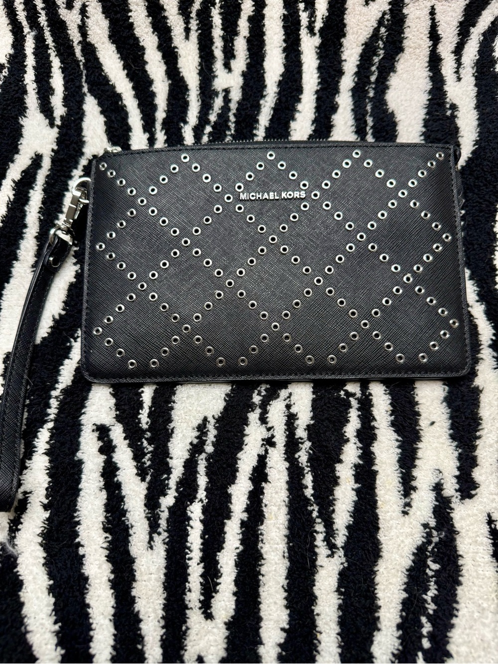 Michael Kors Daniela Grommeted Leather Wristlet NWOT